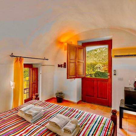 B&B Villa Della Porta, Amalfi Coast - Historical Heritage วีโกเอเกวนเซ ภายนอก รูปภาพ