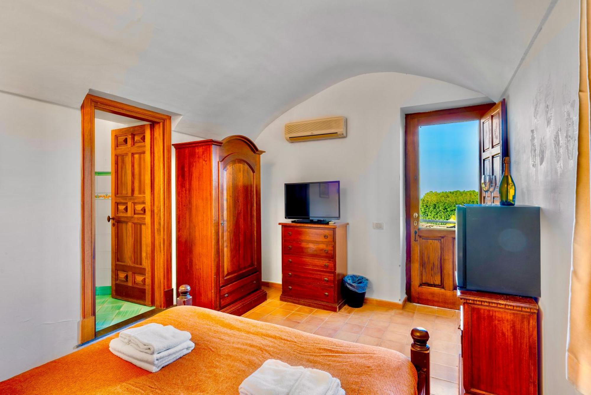 B&B Villa Della Porta, Amalfi Coast - Historical Heritage วีโกเอเกวนเซ ภายนอก รูปภาพ